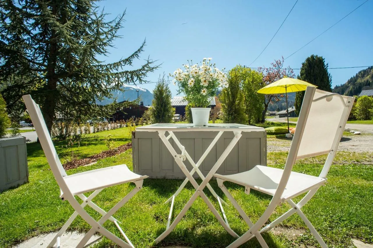Studio Romand Proche Morzine Essert-Romand 0*,  France